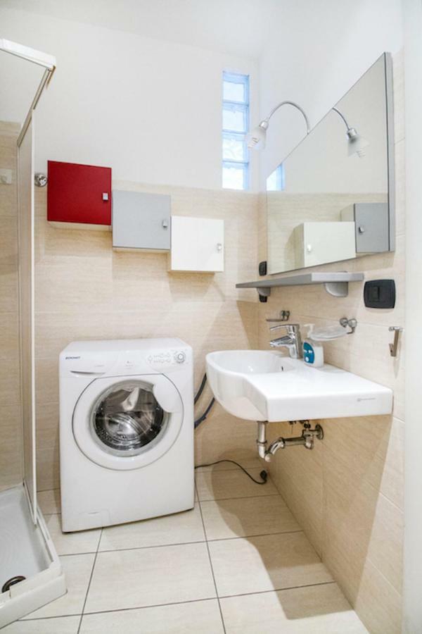 Orange Apartment ボローニャ エクステリア 写真